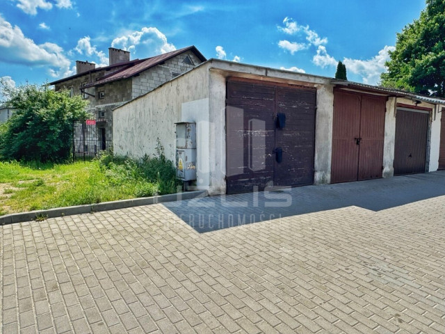 Garaż o powierzchni 20 m2 energia Piłsudskiego