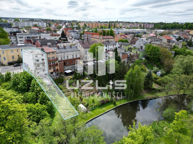 Budynek mieszkalno usługowy w centrum